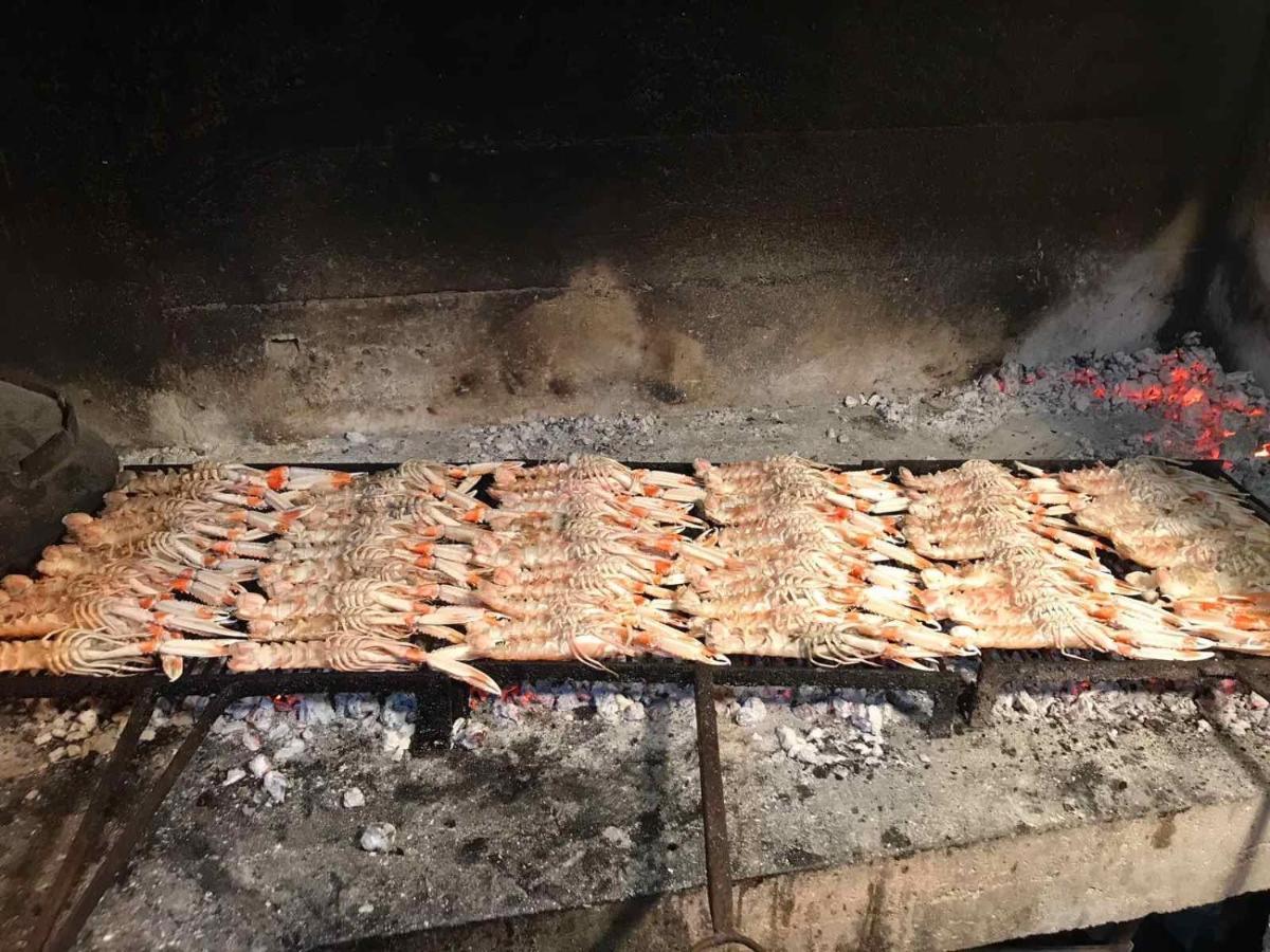 Ella Lägenhet Lukovo Šugarje Exteriör bild